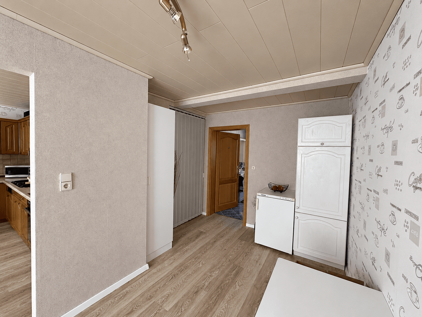 Prodej domu 247 m², pozemek 811 m², Lange Reihe 37, Katlenburg-Lindau, Dolní Sasko Prodej domu 247 m², pozemek 811 m², Lange Reihe 37, Katlenburg-Lindau, Dolní Sasko