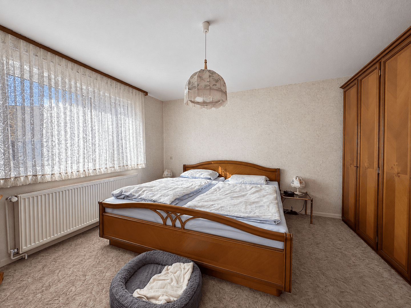 Prodej domu 247 m², pozemek 811 m², Lange Reihe 37, Katlenburg-Lindau, Dolní Sasko Prodej domu 247 m², pozemek 811 m², Lange Reihe 37, Katlenburg-Lindau, Dolní Sasko