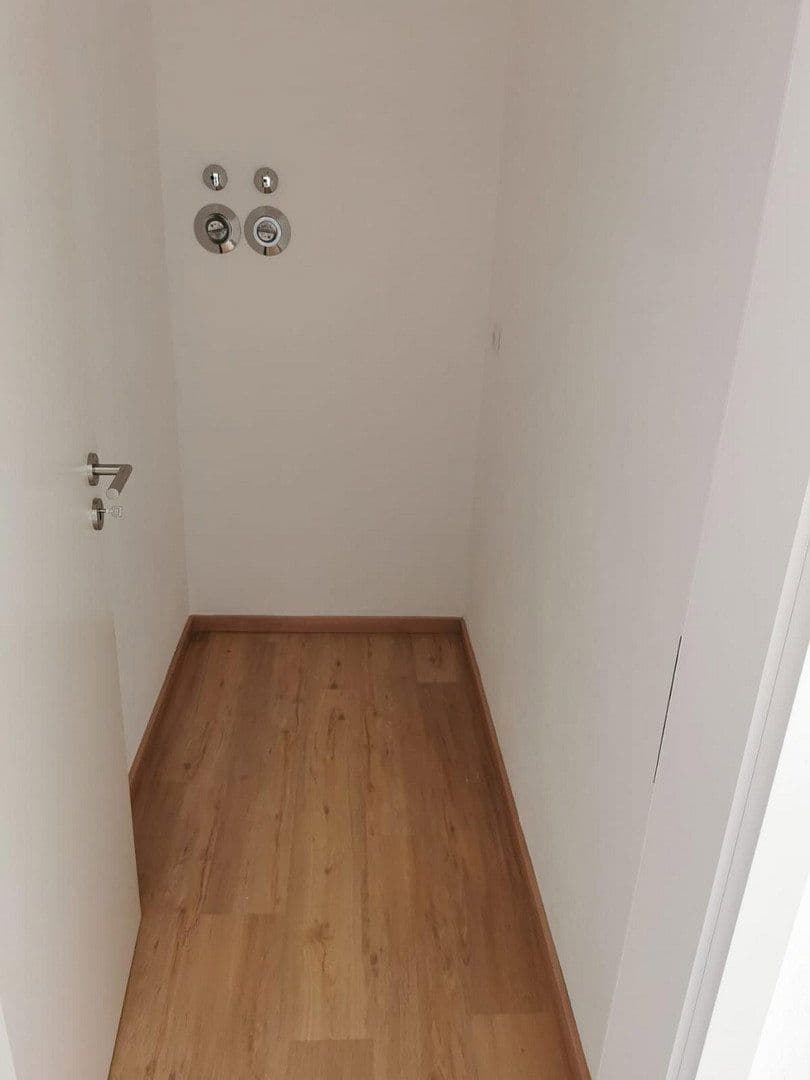 Pronájem bytu 3+1 72 m², Ingolstadt, Bavorsko Pronájem bytu 3+1 72 m², Ingolstadt, Bavorsko