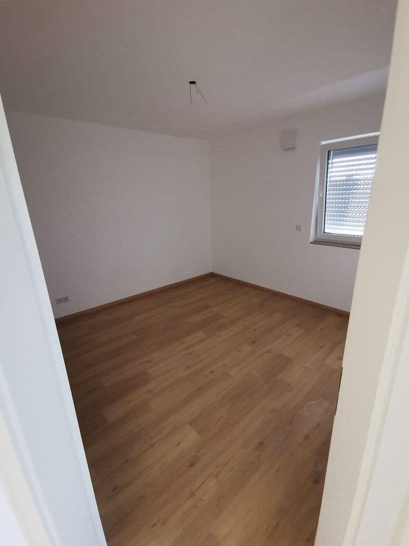Pronájem bytu 3+1 72 m², Ingolstadt, Bavorsko Pronájem bytu 3+1 72 m², Ingolstadt, Bavorsko