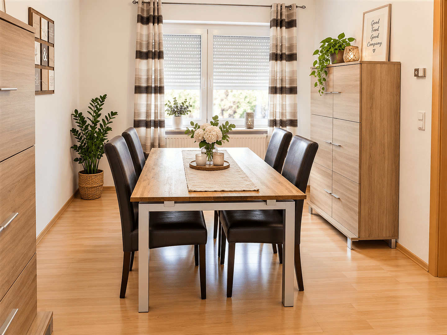 Pronájem domu 135 m², pozemek 200 m², Weingarten, Bádensko-Württembersko Pronájem domu 135 m², pozemek 200 m², Weingarten, Bádensko-Württembersko