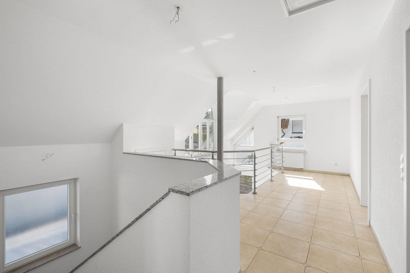 Prodej domu 240 m², pozemek 397 m², Sinsheim, Bádensko-Württembersko Prodej domu 240 m², pozemek 397 m², Sinsheim, Bádensko-Württembersko
