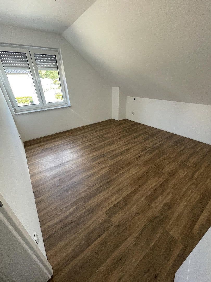 Pronájem domu 146 m², pozemek 447 m², Teupitz, Braniborsko Pronájem domu 146 m², pozemek 447 m², Teupitz, Braniborsko