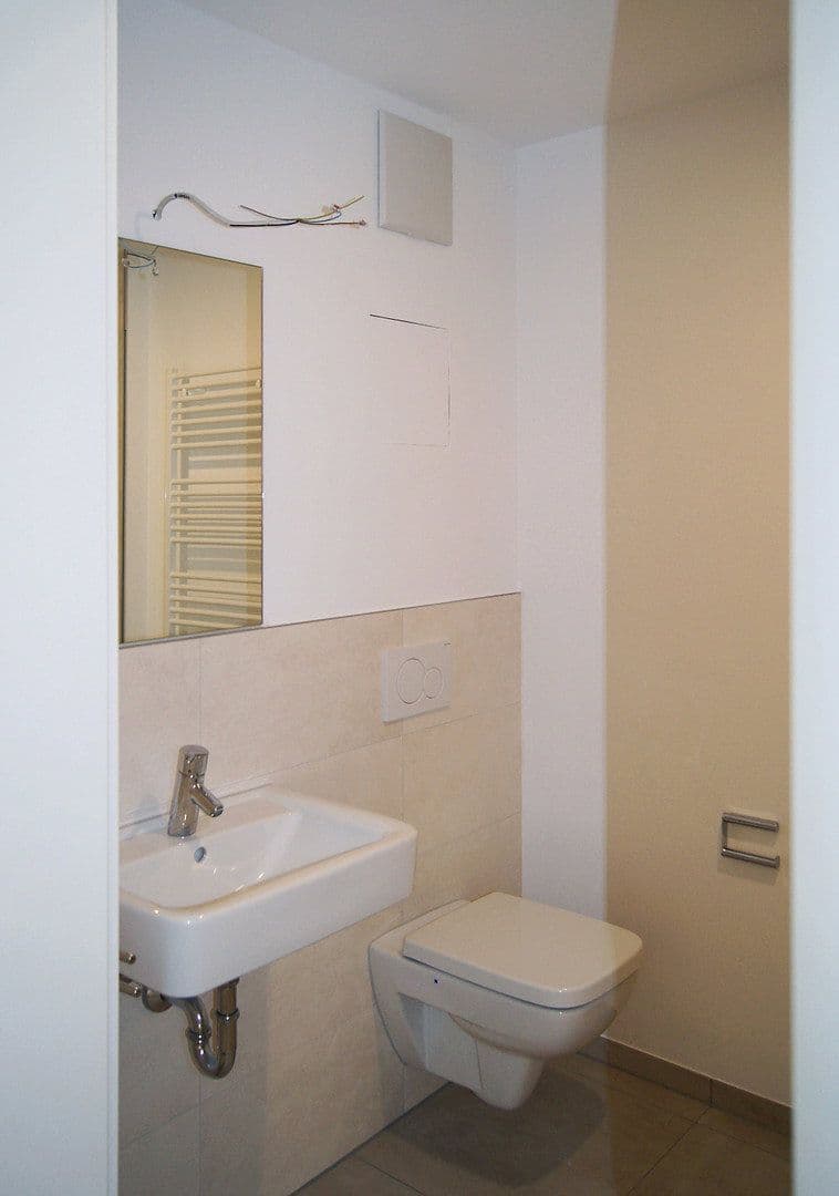 Pronájem bytu 2+1 43 m², Richard-Tauber-Straße 3, München, Bavorsko Pronájem bytu 2+1 43 m², Richard-Tauber-Straße 3, München, Bavorsko