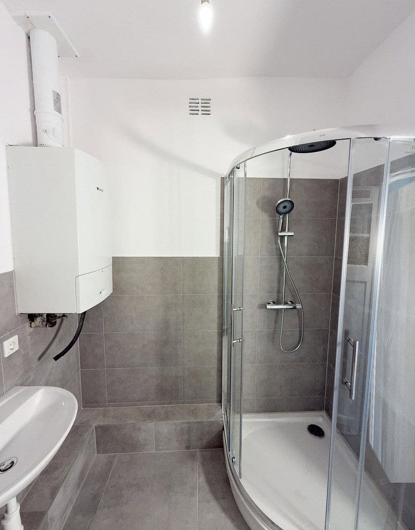 Prodej domu 613 m², pozemek 576 m², Wilhelmshaven, Dolní Sasko Prodej domu 613 m², pozemek 576 m², Wilhelmshaven, Dolní Sasko