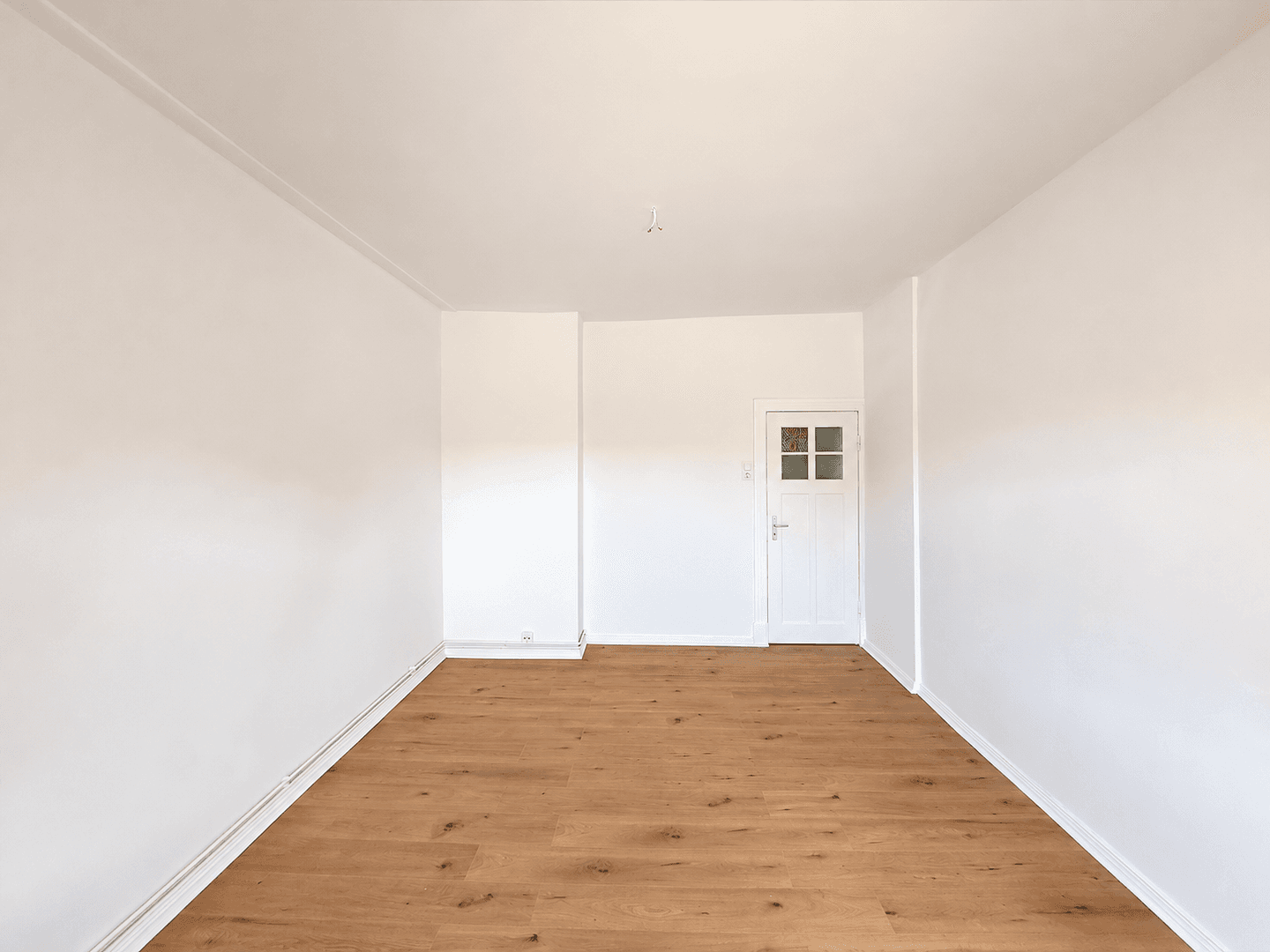 Prodej domu 613 m², pozemek 576 m², Wilhelmshaven, Dolní Sasko Prodej domu 613 m², pozemek 576 m², Wilhelmshaven, Dolní Sasko