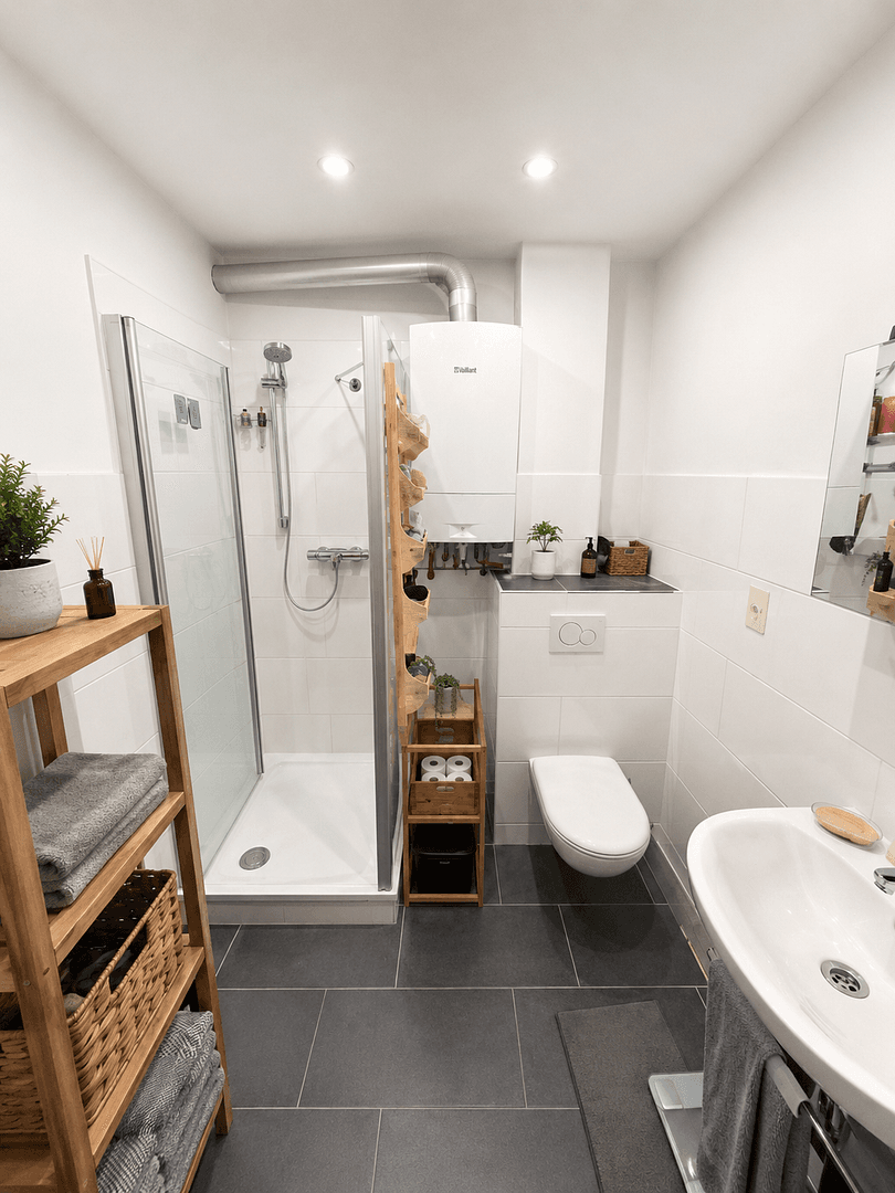 Prodej domu 613 m², pozemek 576 m², Wilhelmshaven, Dolní Sasko Prodej domu 613 m², pozemek 576 m², Wilhelmshaven, Dolní Sasko