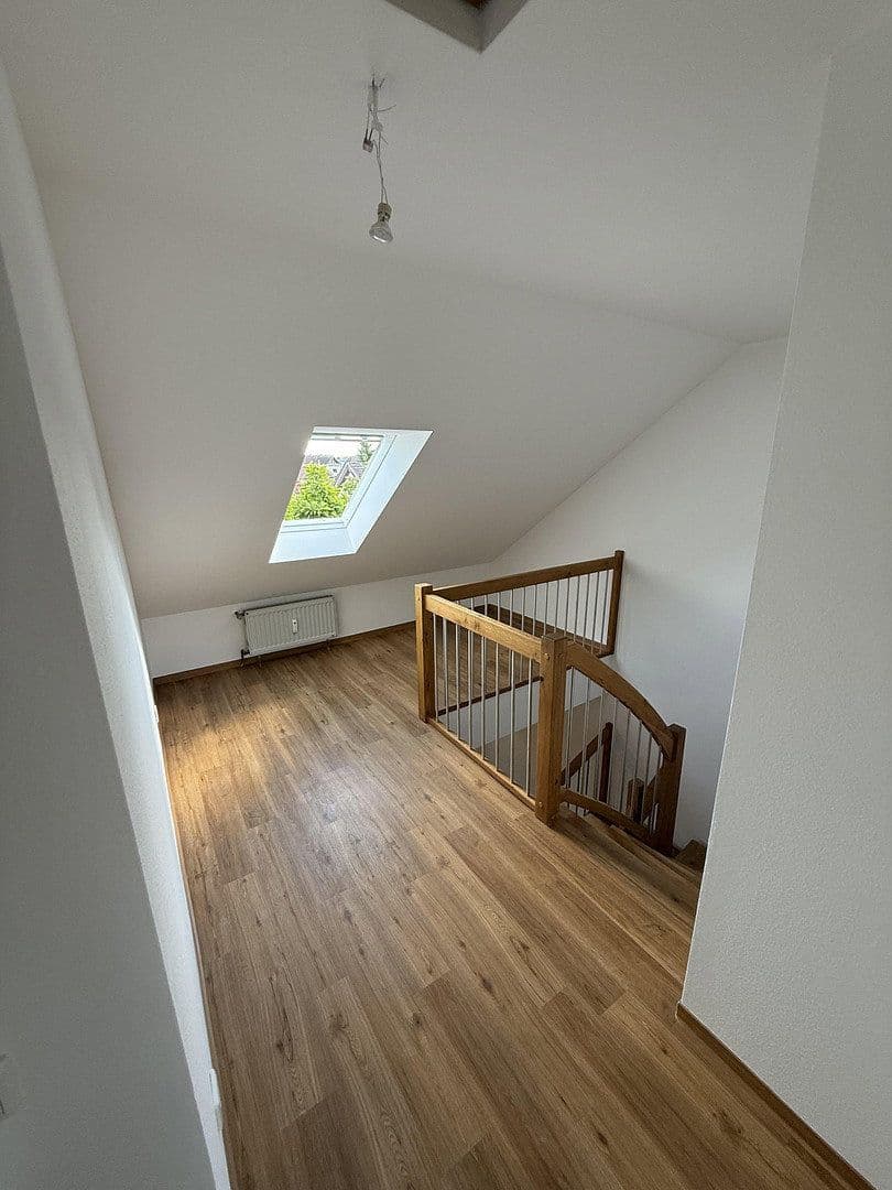 Pronájem bytu 7+1 152 m², Frankfurt, Hessen Pronájem bytu 7+1 152 m², Frankfurt, Hessen