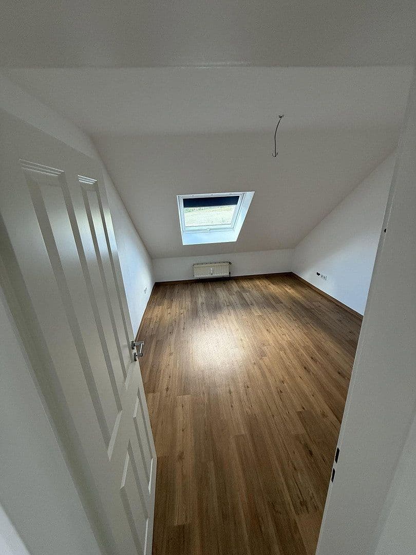 Pronájem bytu 7+1 152 m², Frankfurt, Hessen Pronájem bytu 7+1 152 m², Frankfurt, Hessen