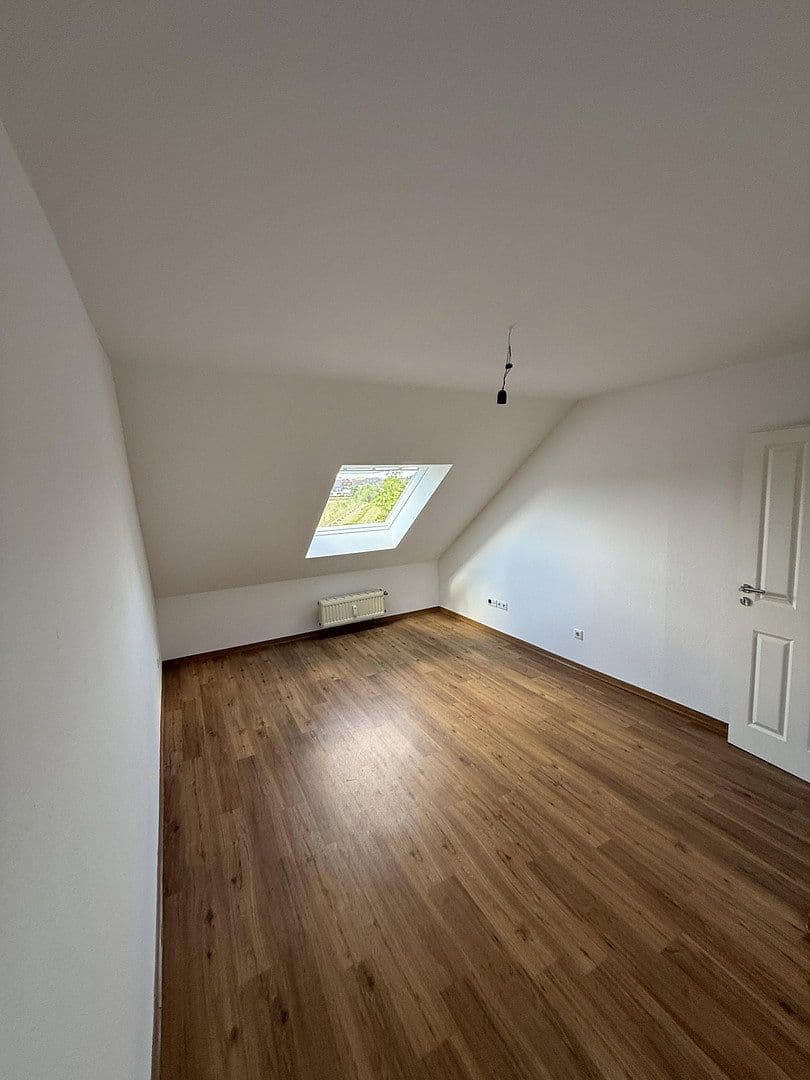 Pronájem bytu 7+1 152 m², Frankfurt, Hessen Pronájem bytu 7+1 152 m², Frankfurt, Hessen