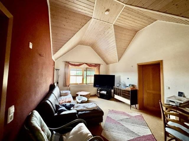 Prodej domu 184 m², pozemek 1.076 m², Ostrach, Bádensko-Württembersko Prodej domu 184 m², pozemek 1.076 m², Ostrach, Bádensko-Württembersko