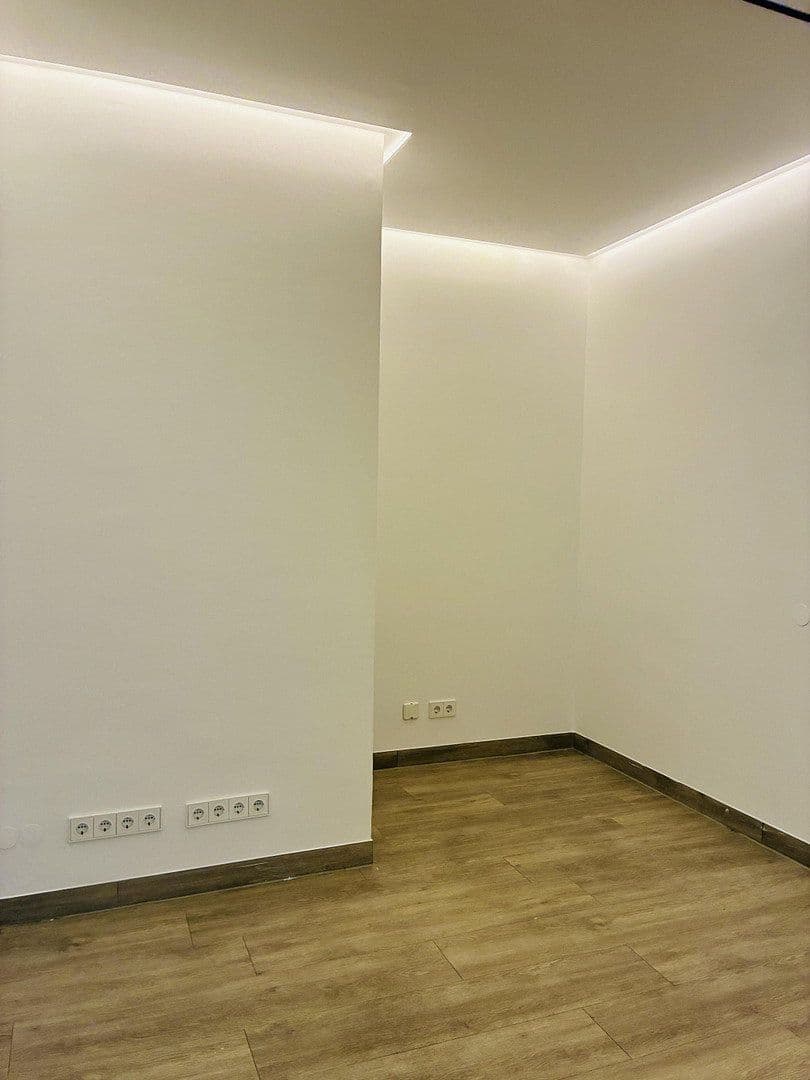 Pronájem kanceláře 145 m², Pienzenauserstr. 14, München, Bavorsko Pronájem kanceláře 145 m², Pienzenauserstr. 14, München, Bavorsko
