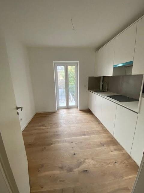 Pronájem bytu 2+1 60 m², Löwenstraße 30, Offenbach, Hessen Pronájem bytu 2+1 60 m², Löwenstraße 30, Offenbach, Hessen