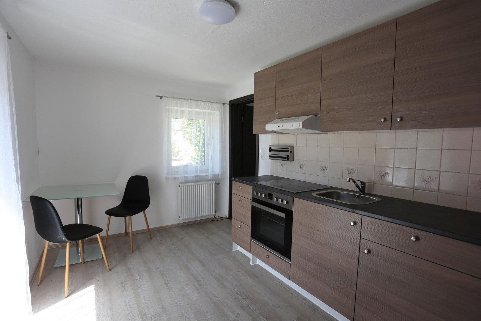 Prodej domu 400 m², pozemek 750 m², Neue Bergstraße 30, Landshut, Bavorsko Prodej domu 400 m², pozemek 750 m², Neue Bergstraße 30, Landshut, Bavorsko
