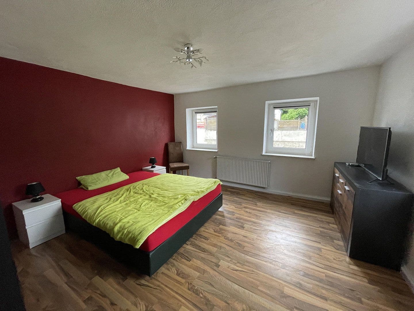 Prodej domu 400 m², pozemek 750 m², Neue Bergstraße 30, Landshut, Bavorsko Prodej domu 400 m², pozemek 750 m², Neue Bergstraße 30, Landshut, Bavorsko