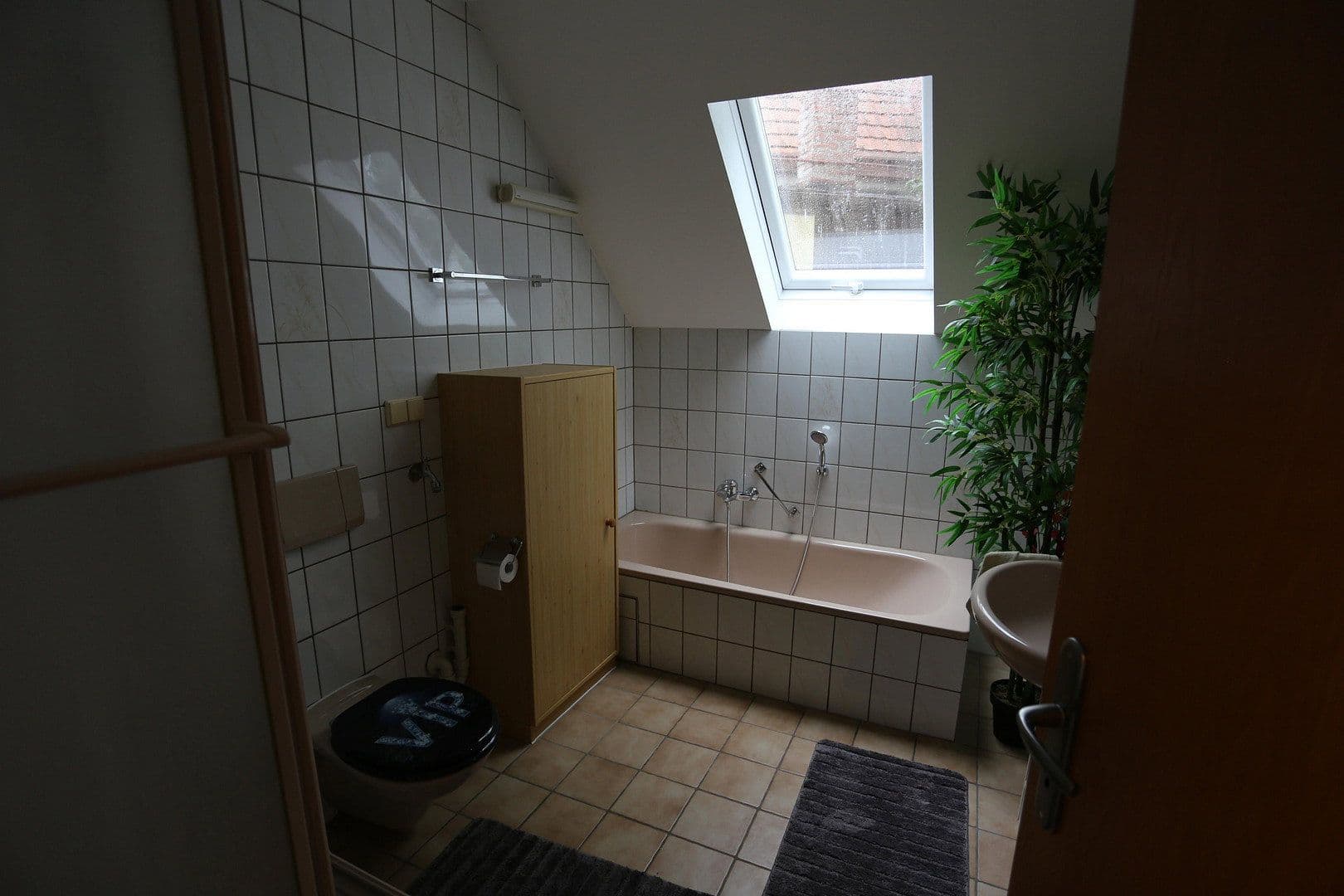 Prodej domu 400 m², pozemek 750 m², Neue Bergstraße 30, Landshut, Bavorsko Prodej domu 400 m², pozemek 750 m², Neue Bergstraße 30, Landshut, Bavorsko