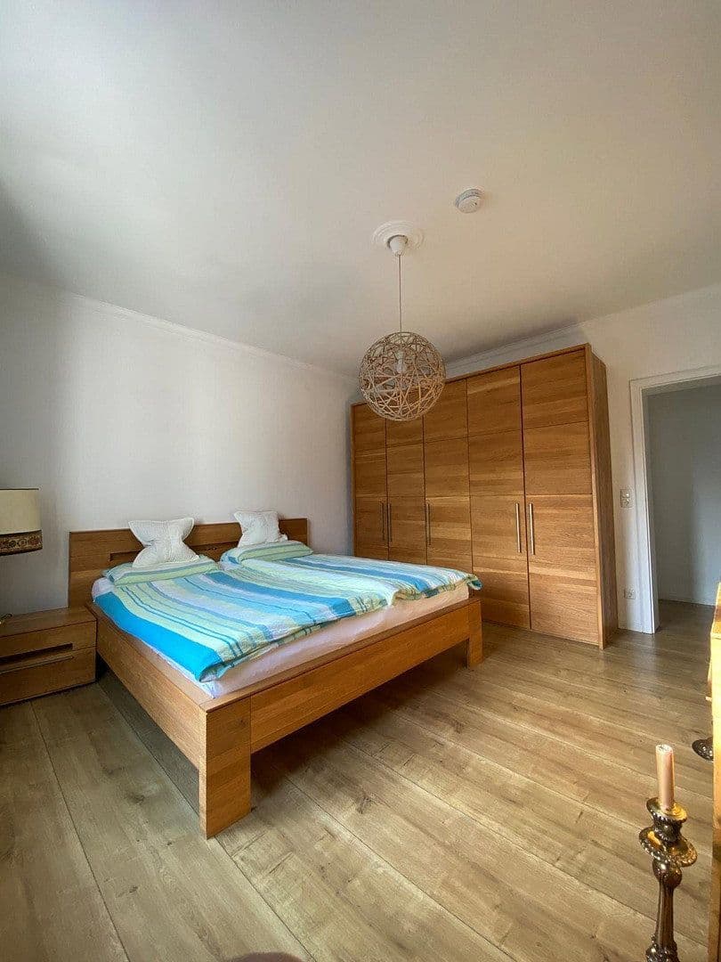 Prodej domu 163 m², pozemek 299 m², Bayreuth, Bavorsko Prodej domu 163 m², pozemek 299 m², Bayreuth, Bavorsko