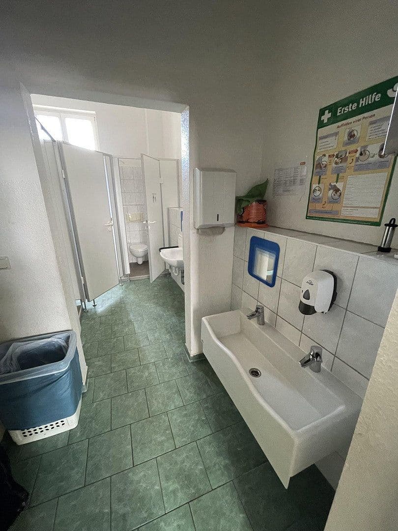 Pronájem kanceláře 155 m², Wartlaustraße 3, Neubrandenburg, Mecklenburg-Vorpommern Pronájem kanceláře 155 m², Wartlaustraße 3, Neubrandenburg, Mecklenburg-Vorpommern