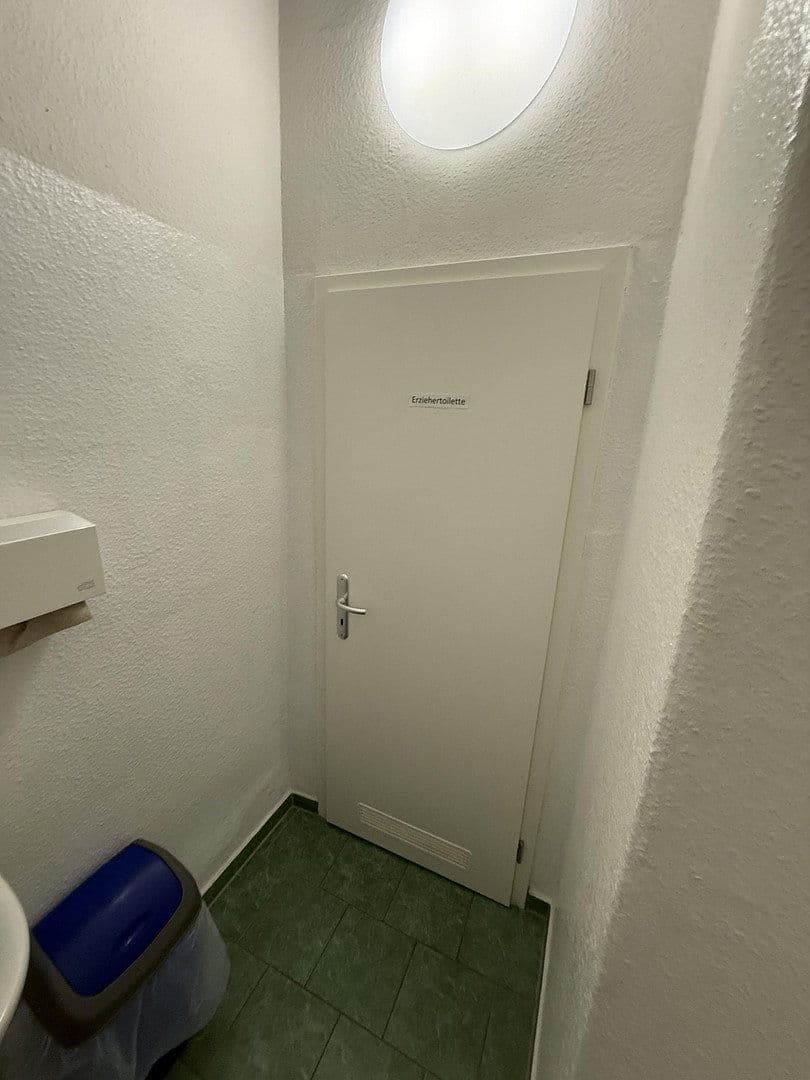 Pronájem kanceláře 155 m², Wartlaustraße 3, Neubrandenburg, Mecklenburg-Vorpommern Pronájem kanceláře 155 m², Wartlaustraße 3, Neubrandenburg, Mecklenburg-Vorpommern