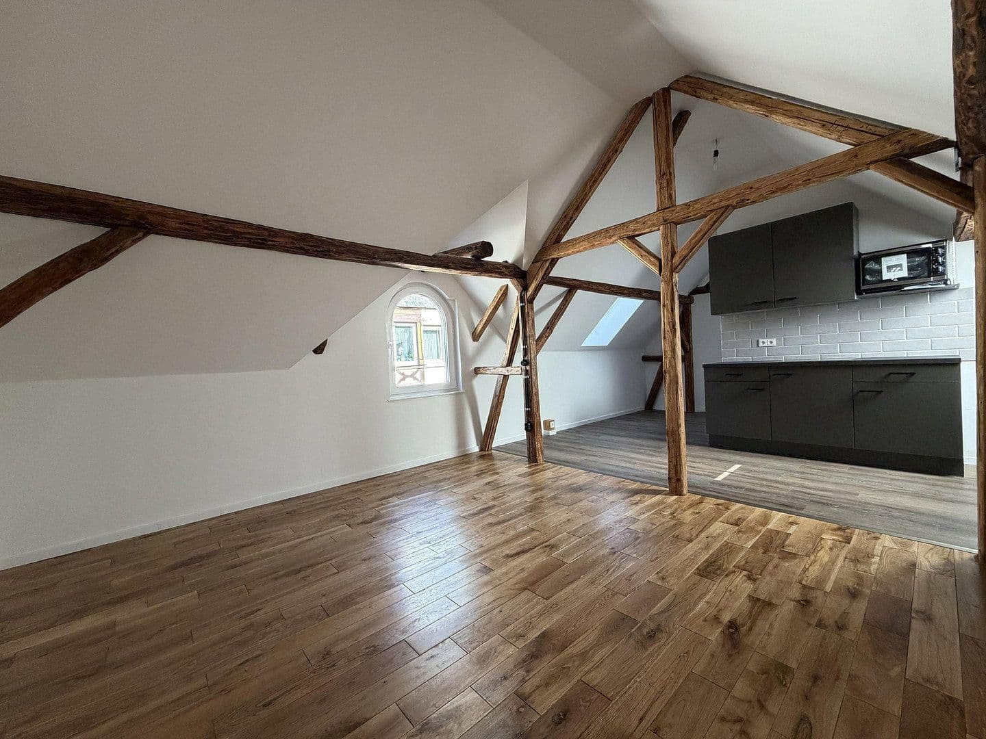 Pronájem bytu 2+1 46 m², Traben-Trarbach, Porýní-Falc Pronájem bytu 2+1 46 m², Traben-Trarbach, Porýní-Falc