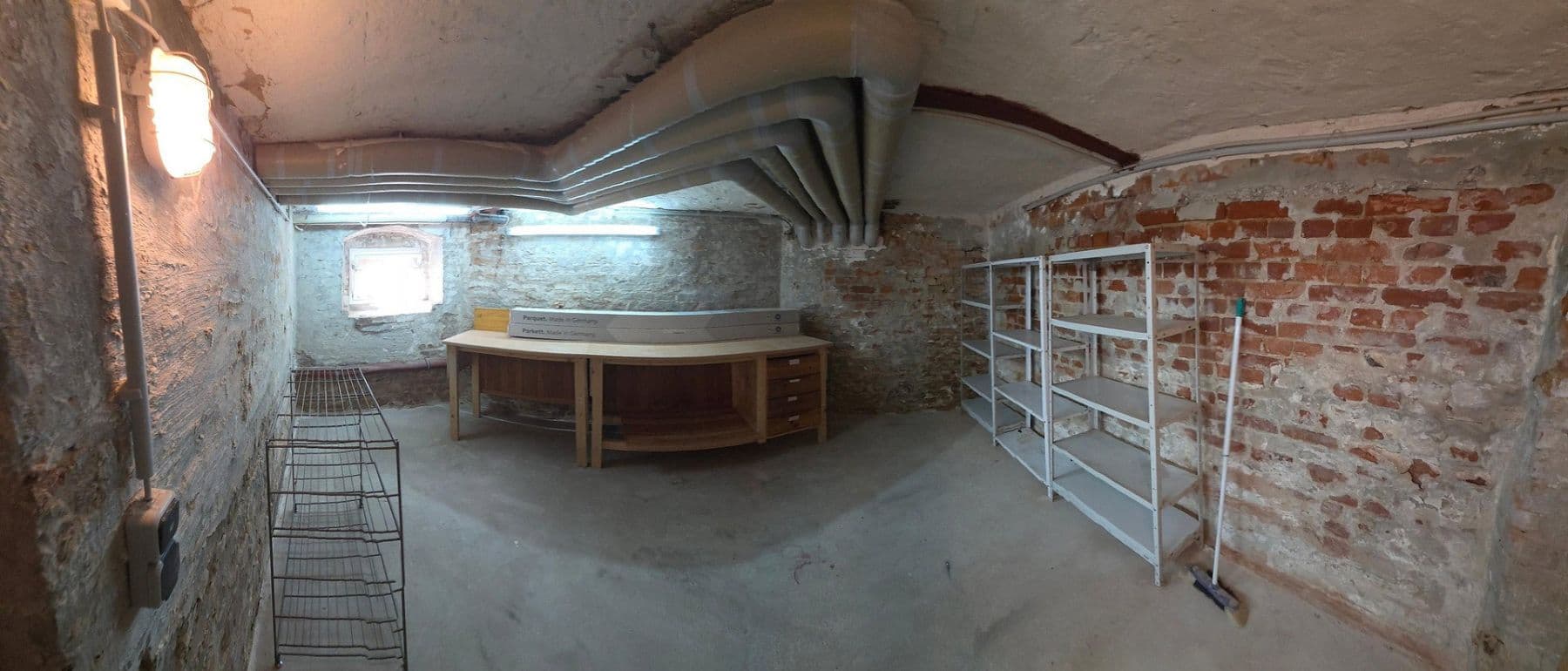 Pronájem bytu 3+1 56 m², Magedburg, Sasko-Anhaltsko Pronájem bytu 3+1 56 m², Magedburg, Sasko-Anhaltsko