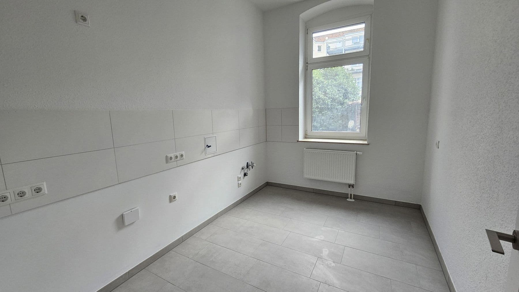 Pronájem bytu 3+1 56 m², Magedburg, Sasko-Anhaltsko Pronájem bytu 3+1 56 m², Magedburg, Sasko-Anhaltsko