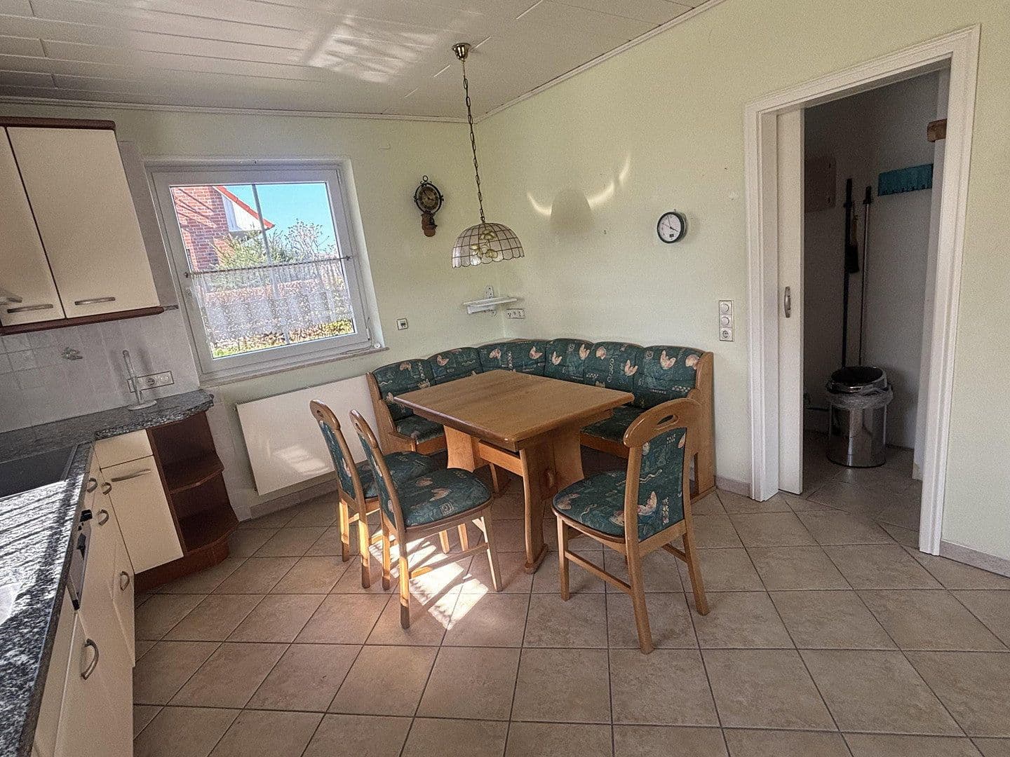 Prodej domu 190 m², pozemek 1.200 m², Frellstedt, Dolní Sasko Prodej domu 190 m², pozemek 1.200 m², Frellstedt, Dolní Sasko