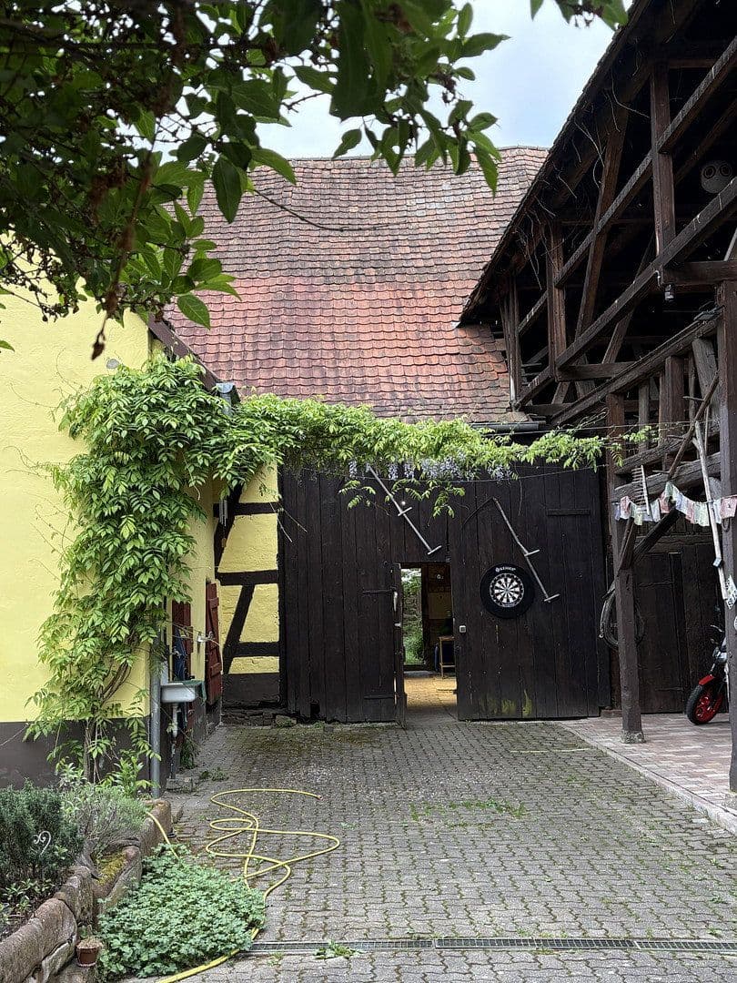 Prodej domu 170 m², pozemek 756 m², Harthausen, Porýní-Falc Prodej domu 170 m², pozemek 756 m², Harthausen, Porýní-Falc
