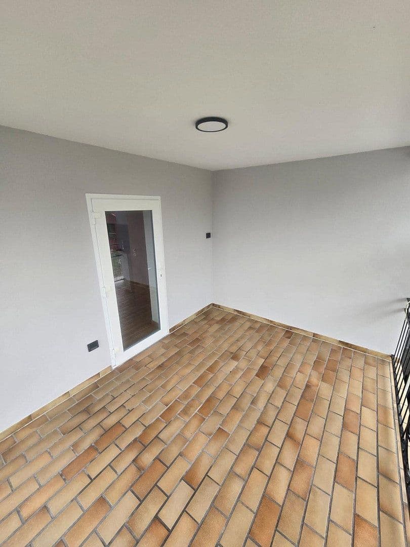 Pronájem bytu 2+1 55 m², Unterringingen 72, Bissingen, Bavorsko Pronájem bytu 2+1 55 m², Unterringingen 72, Bissingen, Bavorsko