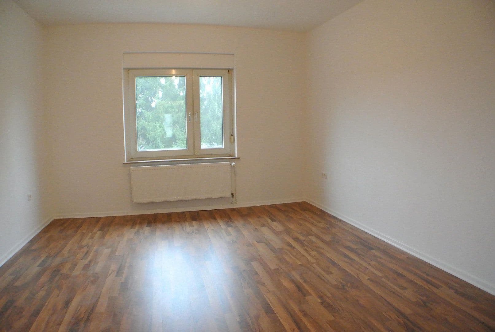 Prodej domu 511 m², pozemek 413 m², Solingen, Severní Porýní-Vestfálsko Prodej domu 511 m², pozemek 413 m², Solingen, Severní Porýní-Vestfálsko