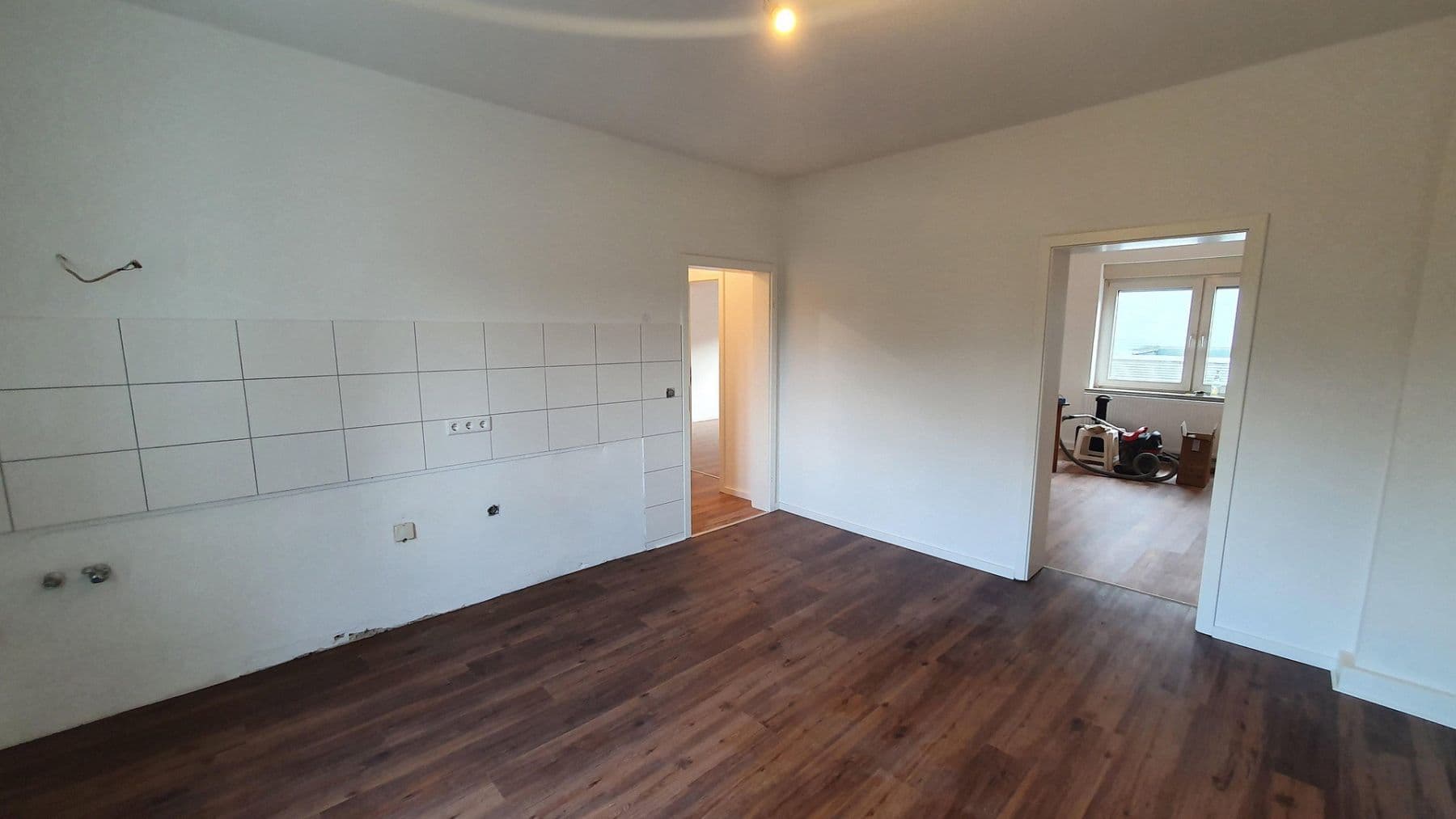 Prodej domu 511 m², pozemek 413 m², Solingen, Severní Porýní-Vestfálsko Prodej domu 511 m², pozemek 413 m², Solingen, Severní Porýní-Vestfálsko