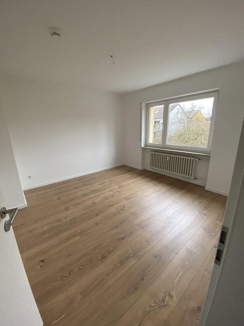 Pronájem bytu 3+1 105 m², Neusitz, Bavorsko Pronájem bytu 3+1 105 m², Neusitz, Bavorsko