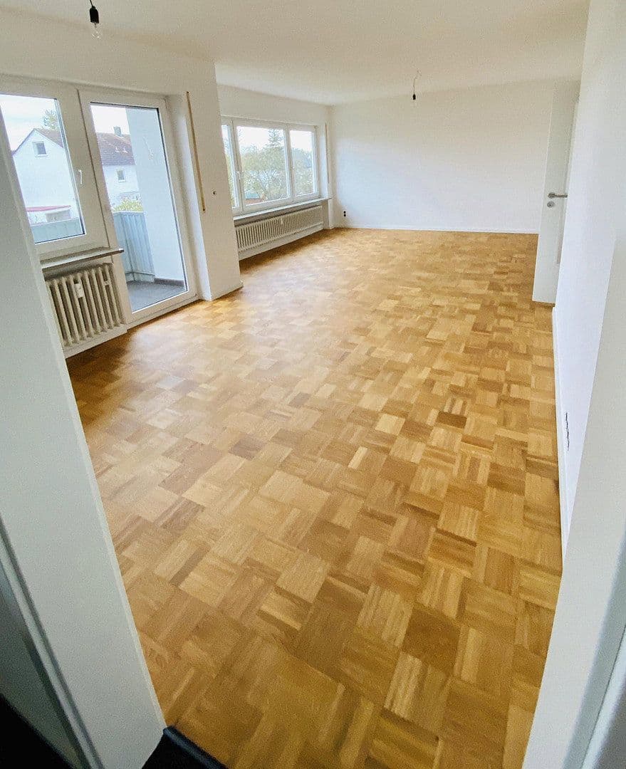 Pronájem bytu 3+1 105 m², Neusitz, Bavorsko Pronájem bytu 3+1 105 m², Neusitz, Bavorsko