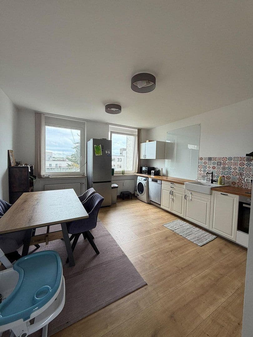 Pronájem bytu 4+1 135 m², Louisenstraße 69, Bad Homburg vor der Höhe, Hessen Pronájem bytu 4+1 135 m², Louisenstraße 69, Bad Homburg vor der Höhe, Hessen