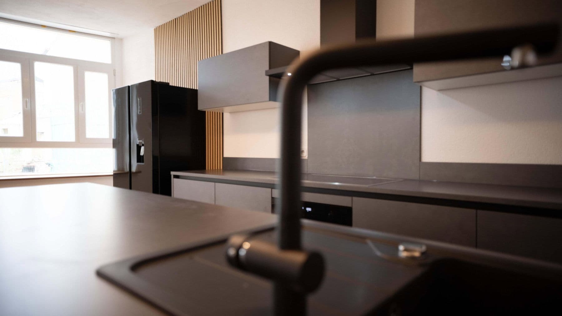Pronájem bytu 2+1 78 m², Saargemünderstr. 120, Saarbrücken, Země Sársko Pronájem bytu 2+1 78 m², Saargemünderstr. 120, Saarbrücken, Země Sársko