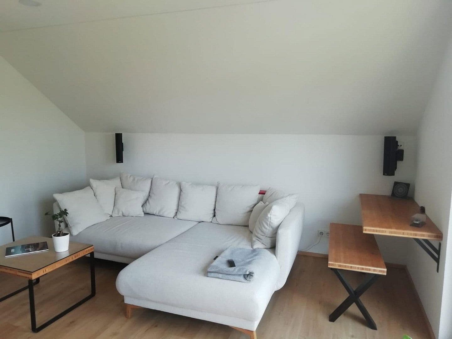 Prodej bytu 2+1 45 m², Schwäbisch Hall, Bádensko-Württembersko Prodej bytu 2+1 45 m², Schwäbisch Hall, Bádensko-Württembersko
