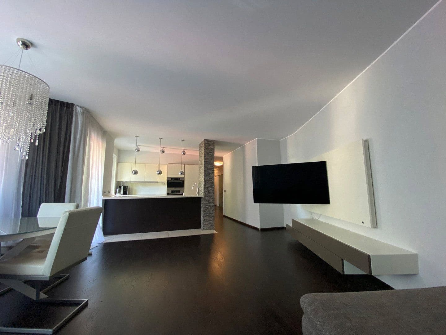 Pronájem bytu 3+1 80 m², Aßmannshauser Str. 3, Berlin, Berlín Pronájem bytu 3+1 80 m², Aßmannshauser Str. 3, Berlin, Berlín