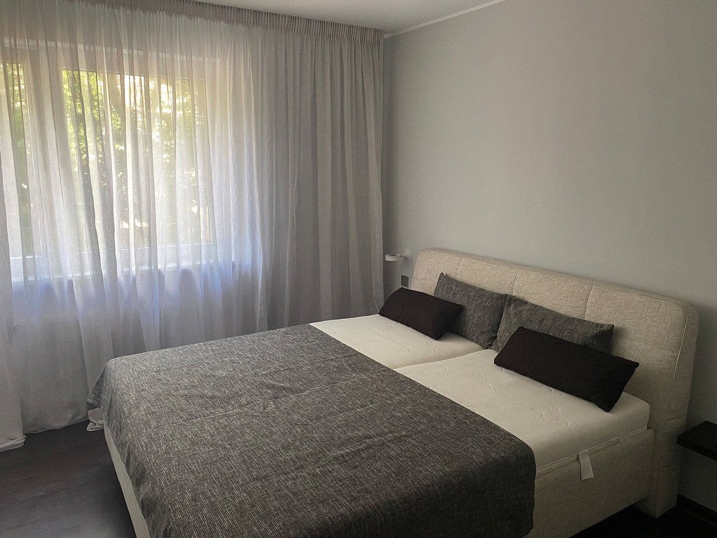 Pronájem bytu 3+1 80 m², Aßmannshauser Str. 3, Berlin, Berlín Pronájem bytu 3+1 80 m², Aßmannshauser Str. 3, Berlin, Berlín
