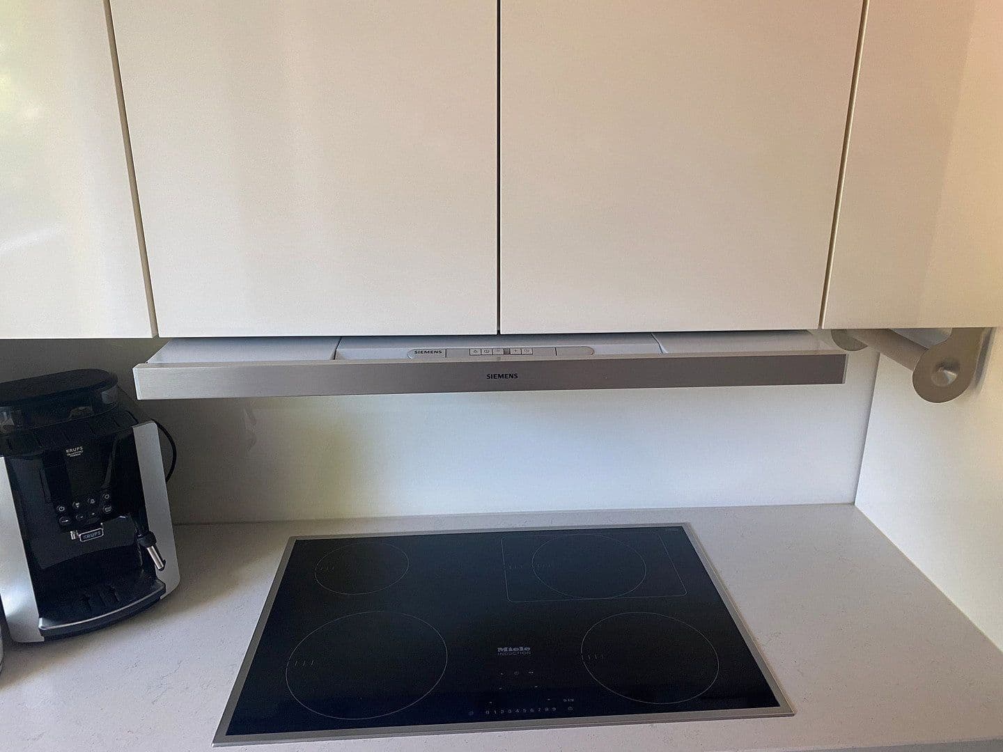 Pronájem bytu 3+1 80 m², Aßmannshauser Str. 3, Berlin, Berlín Pronájem bytu 3+1 80 m², Aßmannshauser Str. 3, Berlin, Berlín
