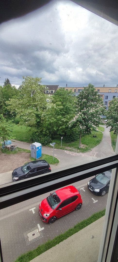 Pronájem bytu 3+1 64 m², Feldstr.1, Karlsruhe, Bádensko-Württembersko Pronájem bytu 3+1 64 m², Feldstr.1, Karlsruhe, Bádensko-Württembersko