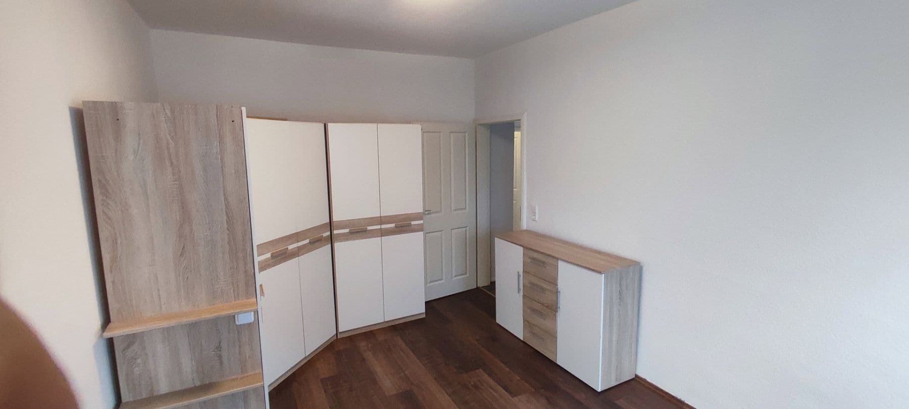 Pronájem bytu 3+1 64 m², Feldstr.1, Karlsruhe, Bádensko-Württembersko Pronájem bytu 3+1 64 m², Feldstr.1, Karlsruhe, Bádensko-Württembersko