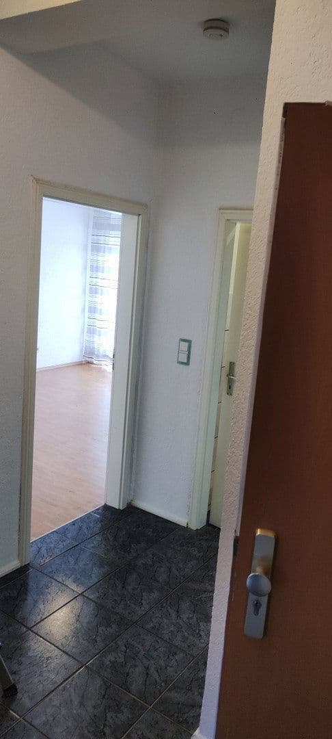Pronájem bytu 3+1 64 m², Feldstr.1, Karlsruhe, Bádensko-Württembersko Pronájem bytu 3+1 64 m², Feldstr.1, Karlsruhe, Bádensko-Württembersko