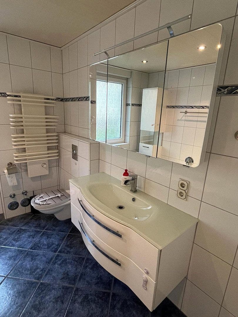 Pronájem bytu 2+1 100 m², Dortmund, Severní Porýní-Vestfálsko Pronájem bytu 2+1 100 m², Dortmund, Severní Porýní-Vestfálsko