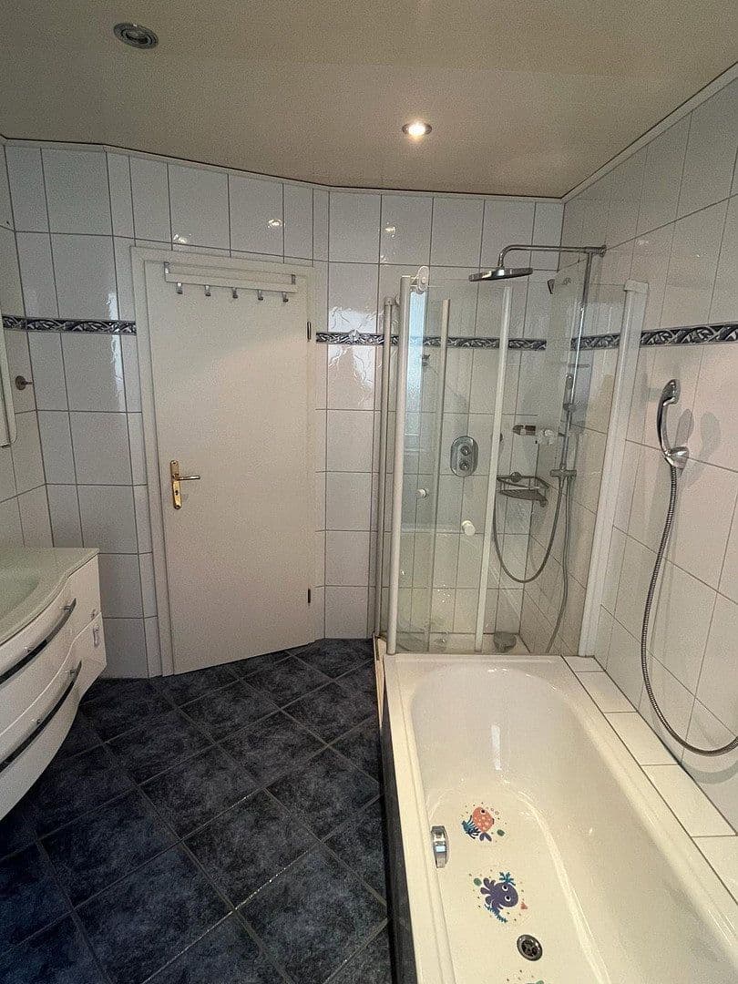 Pronájem bytu 2+1 100 m², Dortmund, Severní Porýní-Vestfálsko Pronájem bytu 2+1 100 m², Dortmund, Severní Porýní-Vestfálsko