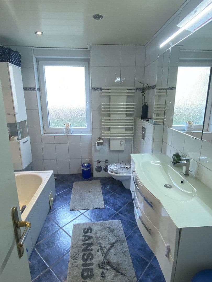 Pronájem bytu 2+1 100 m², Dortmund, Severní Porýní-Vestfálsko Pronájem bytu 2+1 100 m², Dortmund, Severní Porýní-Vestfálsko