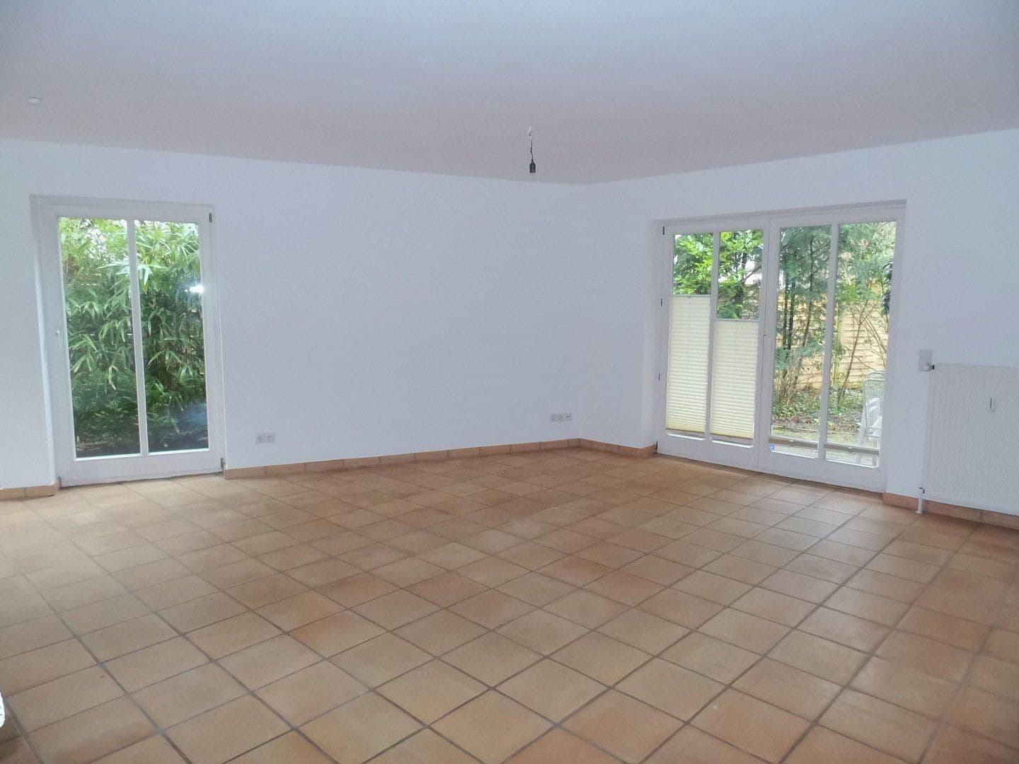 Pronájem bytu 3+1 121 m², Hochrad 33a, Hamburg, Hamburg Pronájem bytu 3+1 121 m², Hochrad 33a, Hamburg, Hamburg