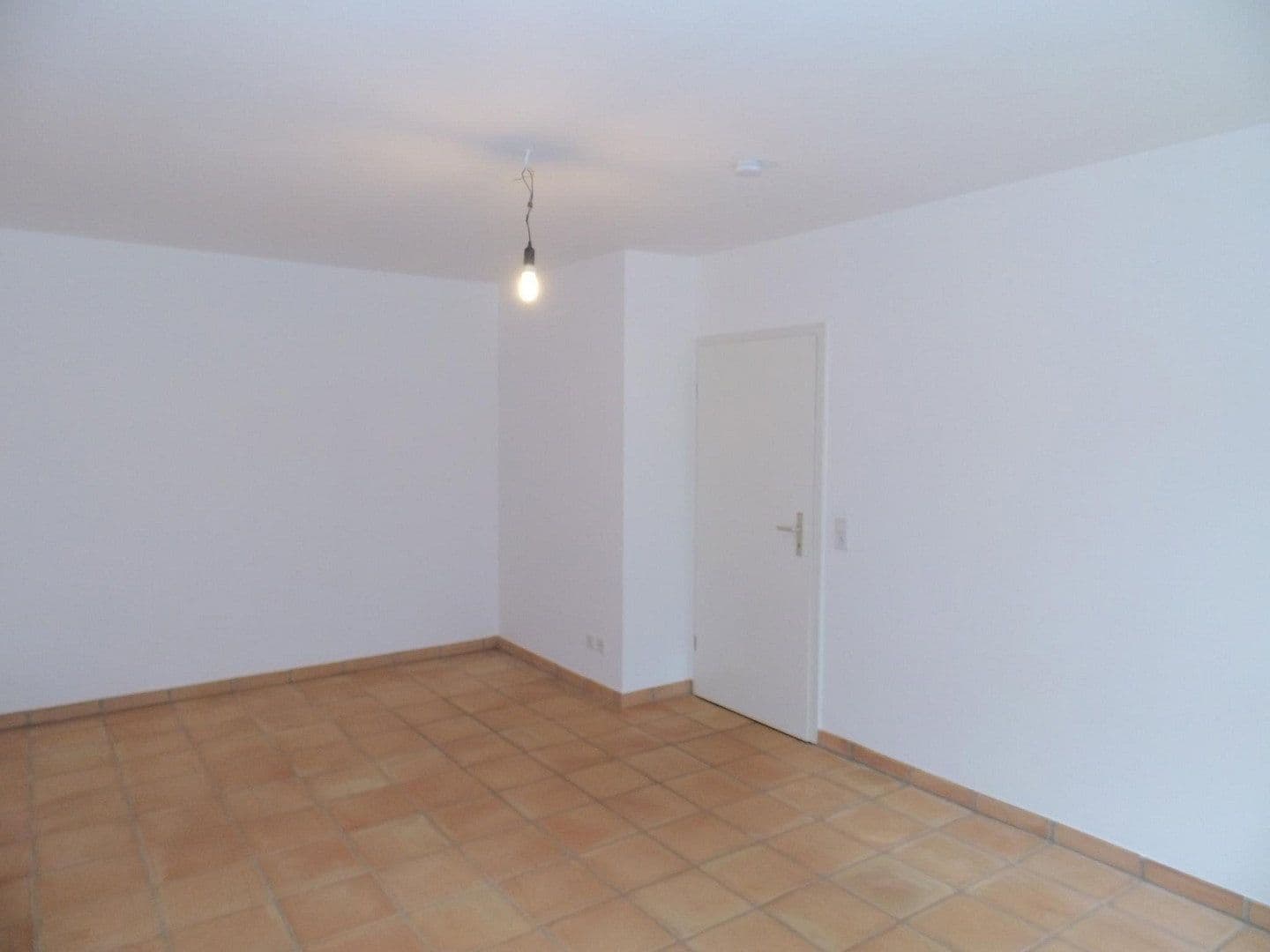 Pronájem bytu 3+1 121 m², Hochrad 33a, Hamburg, Hamburg Pronájem bytu 3+1 121 m², Hochrad 33a, Hamburg, Hamburg