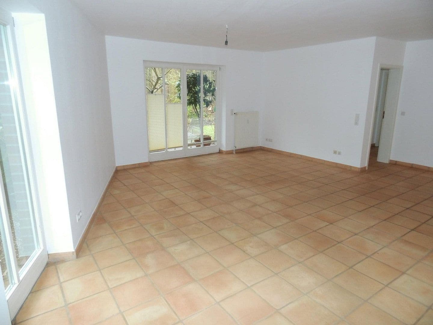 Pronájem bytu 3+1 121 m², Hochrad 33a, Hamburg, Hamburg Pronájem bytu 3+1 121 m², Hochrad 33a, Hamburg, Hamburg