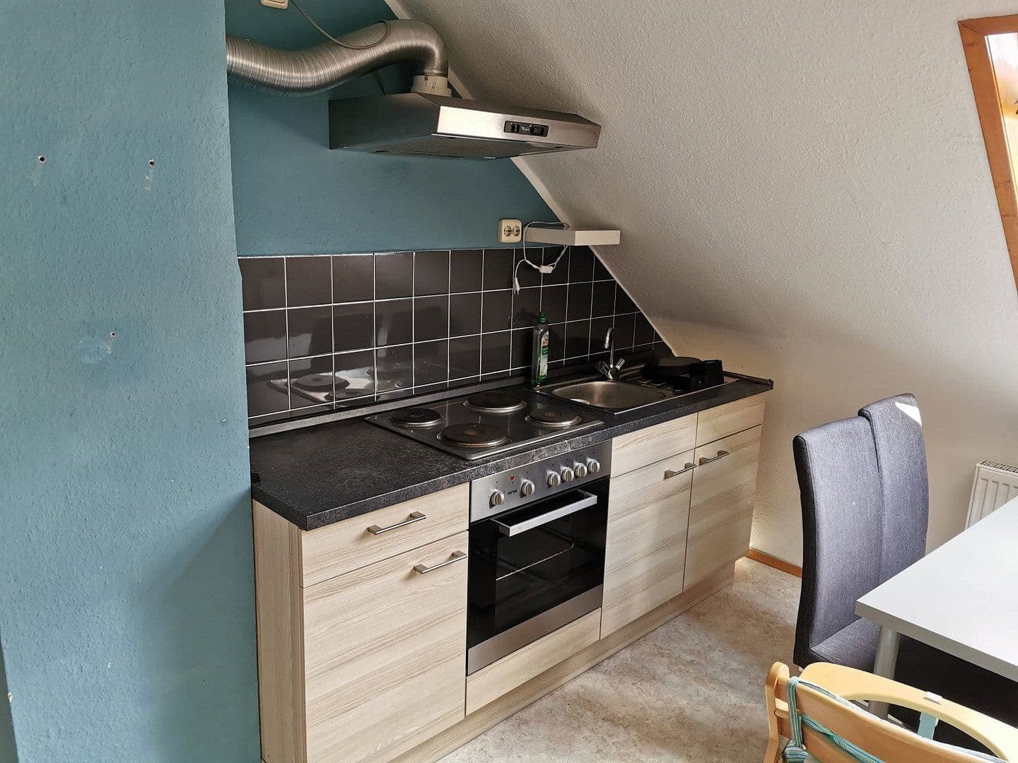 Pronájem bytu 3+1 68 m², Egerstraße 28, Erlangen, Bavorsko Pronájem bytu 3+1 68 m², Egerstraße 28, Erlangen, Bavorsko