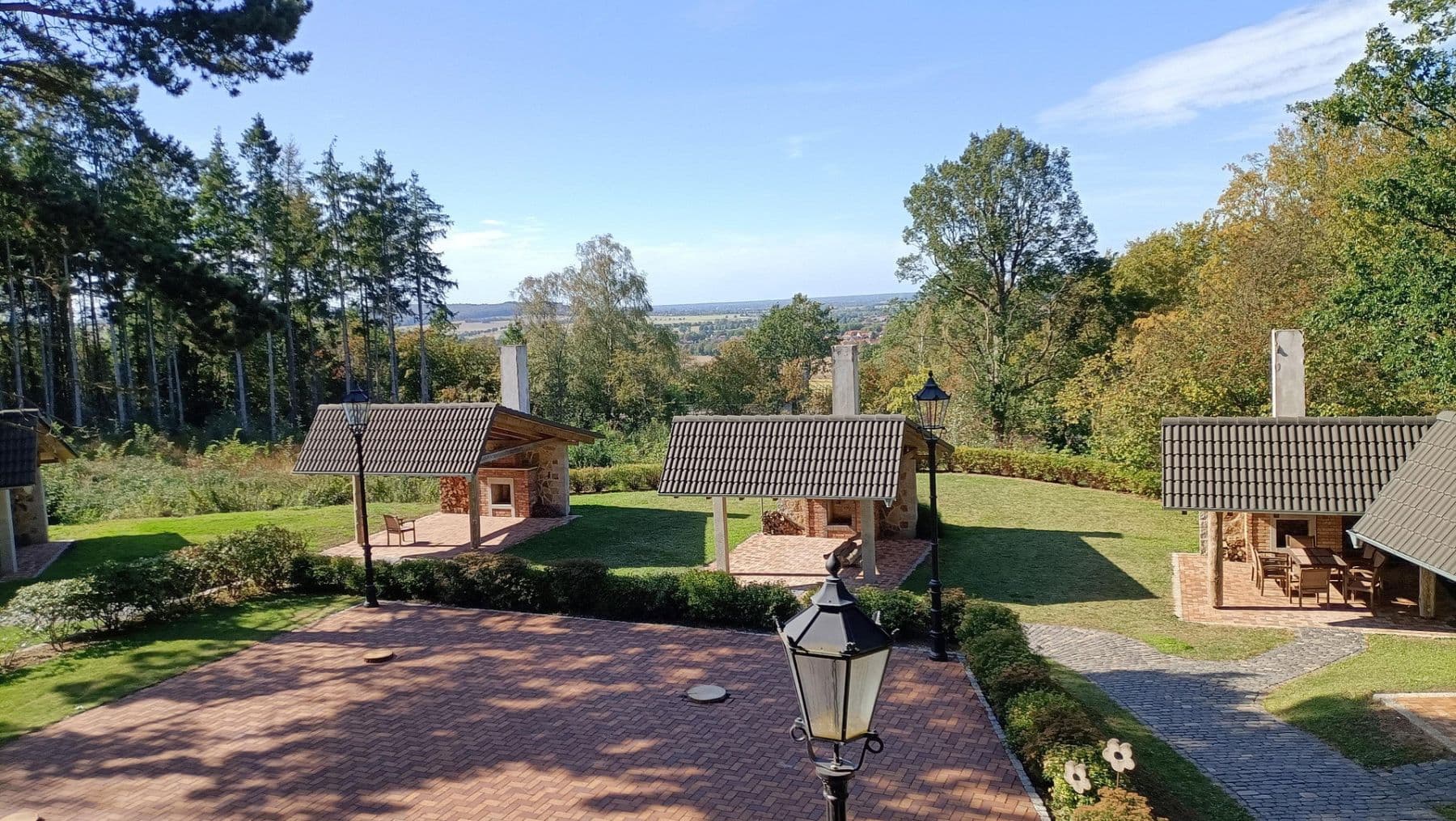 Prodej nebytového prostoru 5.560 m², Bad Nenndorf, Dolní Sasko Prodej nebytového prostoru 5.560 m², Bad Nenndorf, Dolní Sasko